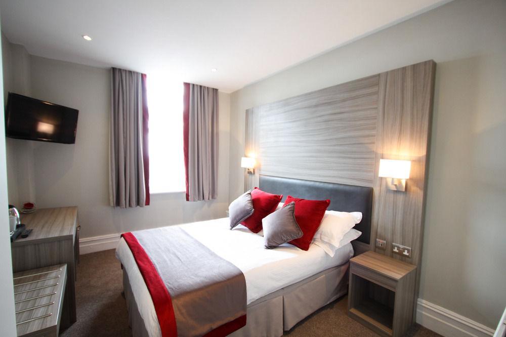 Leasowe Castle Hotel