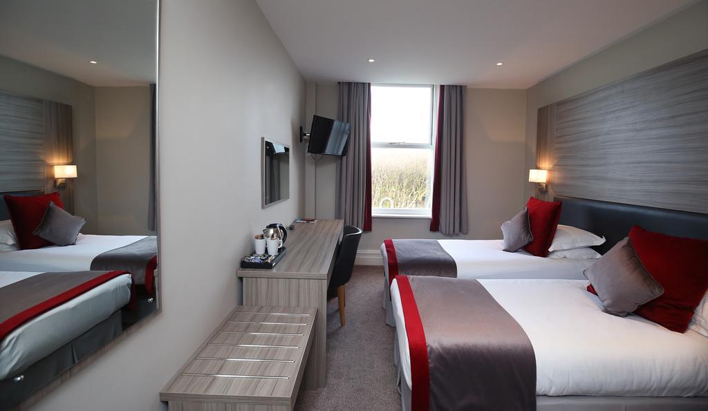 Leasowe Castle Hotel