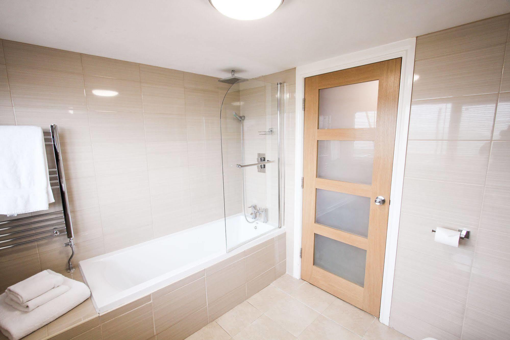 Leasowe Castle 4*